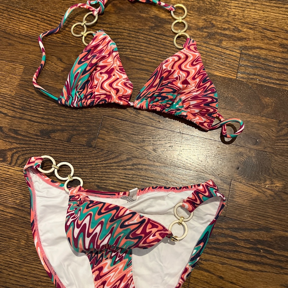 Size Large VIX bathing suit